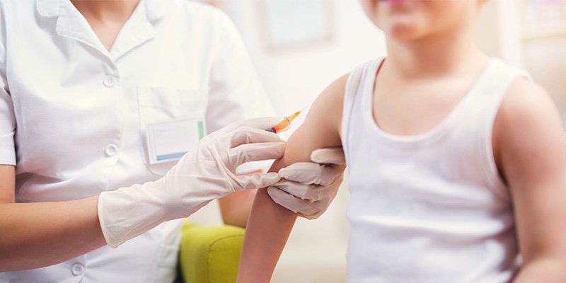 Diphtheria and measles vaccination proofs required for long-term immigration passes for kids below 12 from February 2019